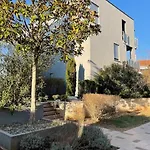 Pinea Mare Apartment *