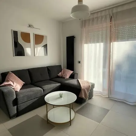 Apartment Pinea Mare